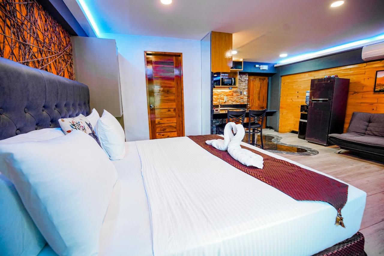 Clockworkorange Luxury Suites Lapu-Lapu City Dış mekan fotoğraf