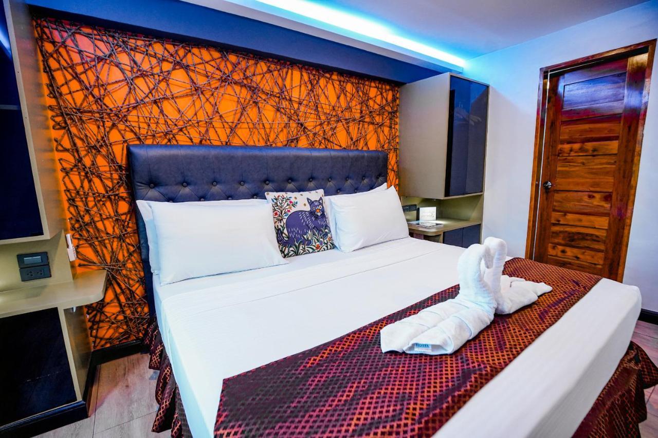 Clockworkorange Luxury Suites Lapu-Lapu City Dış mekan fotoğraf